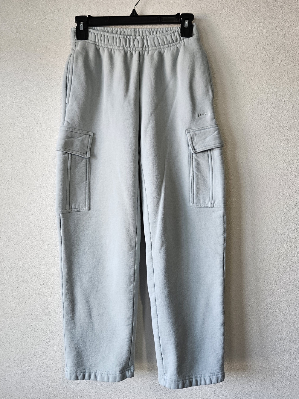 Aritzia Light Blue Cargo Sweatpants - Relaxed Cargo Pockets Size 2-XS